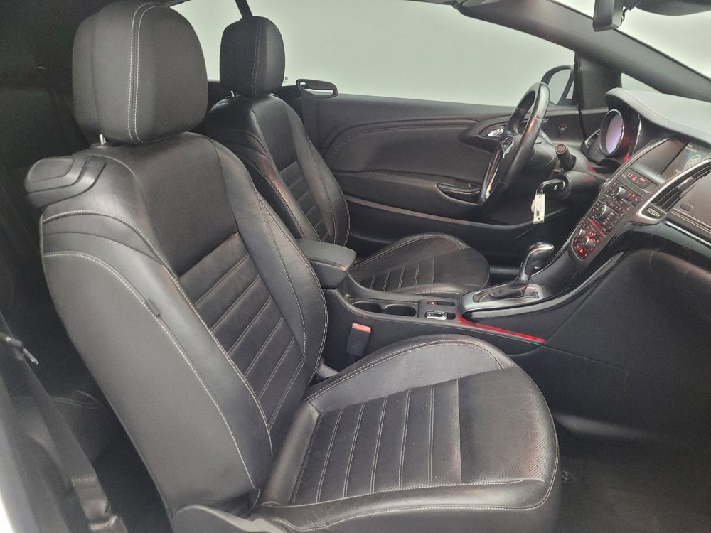 Used 2019 Buick Cascada Premium image 21