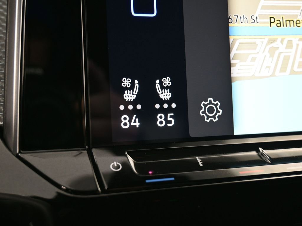 Used 2024 Volkswagen Atlas Cross Sport SEL Premium R-Line image 26