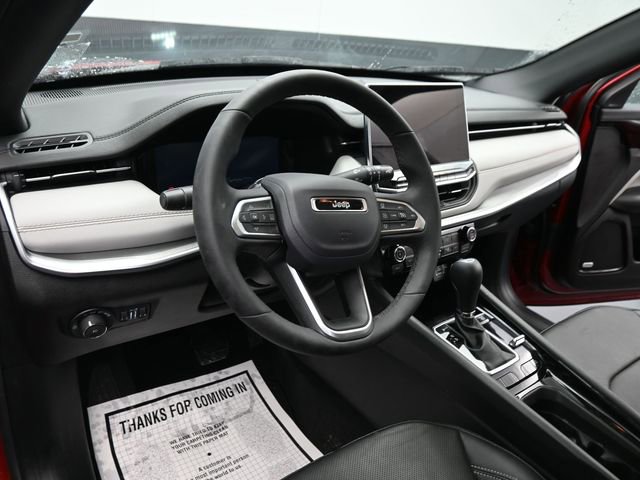 Used 2025 Jeep Compass Limited w/ Elite Group image 15