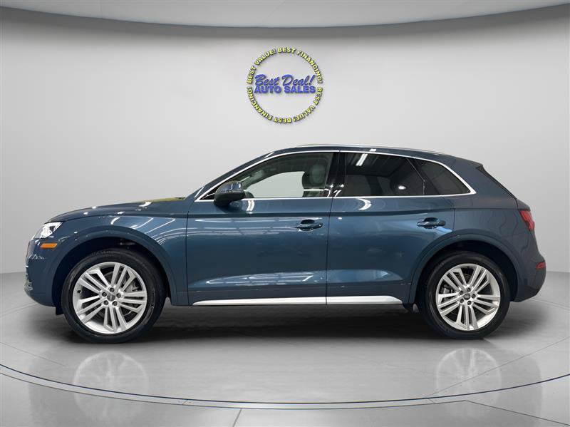 Used 2018 Audi Q5 2.0T Premium Plus w/ Premium Plus Package AWD/4WD image 2