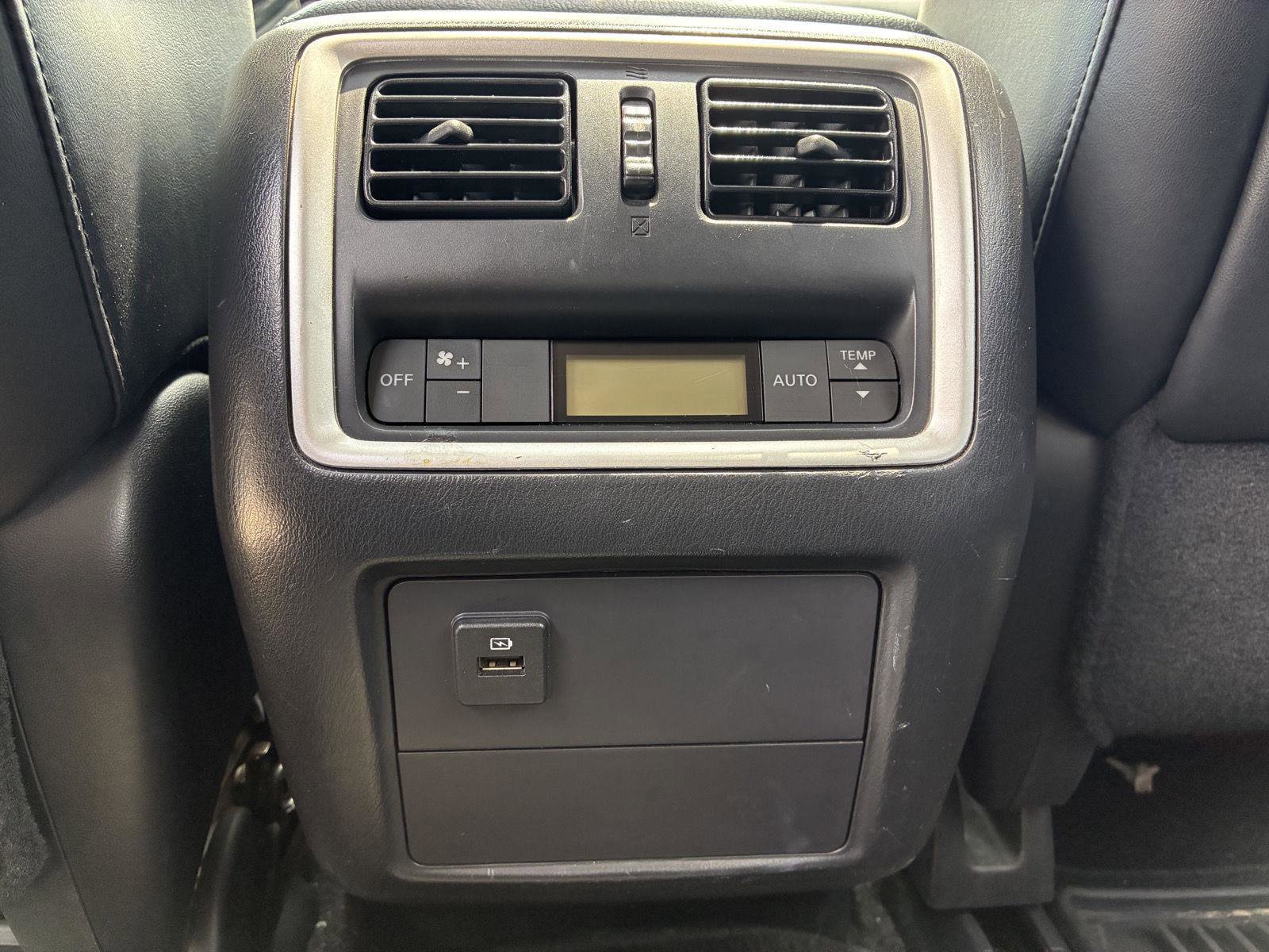 Used 2017 INFINITI QX60 FWD image 18