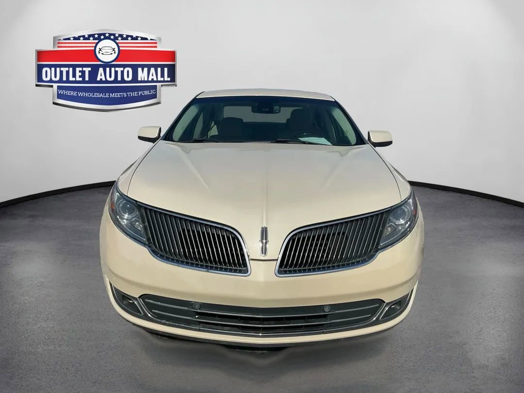 Used 2016 Lincoln MKS w/ Equipment Group 101A image 8