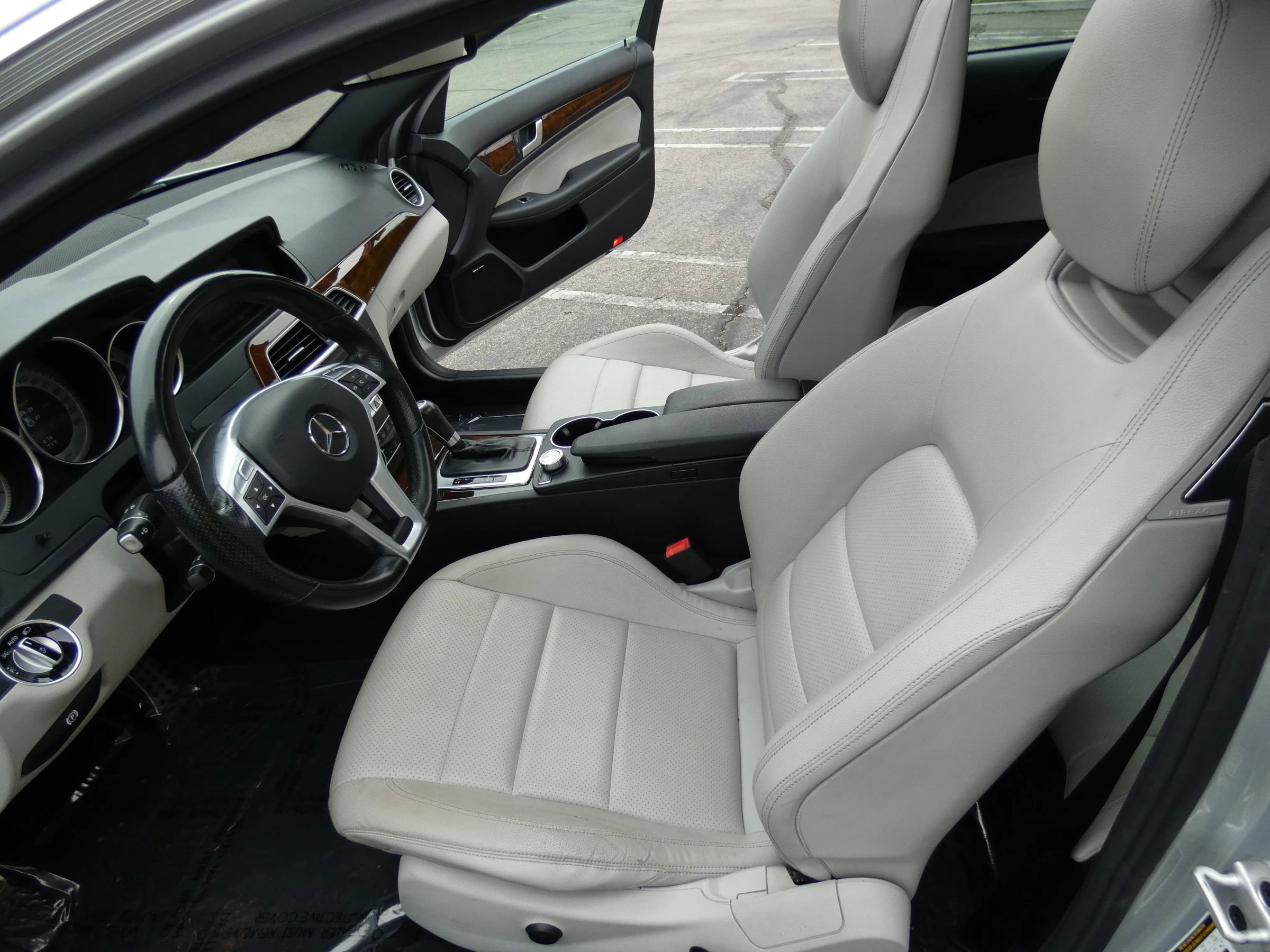 Used 2015 Mercedes-Benz C 350 Coupe image 53