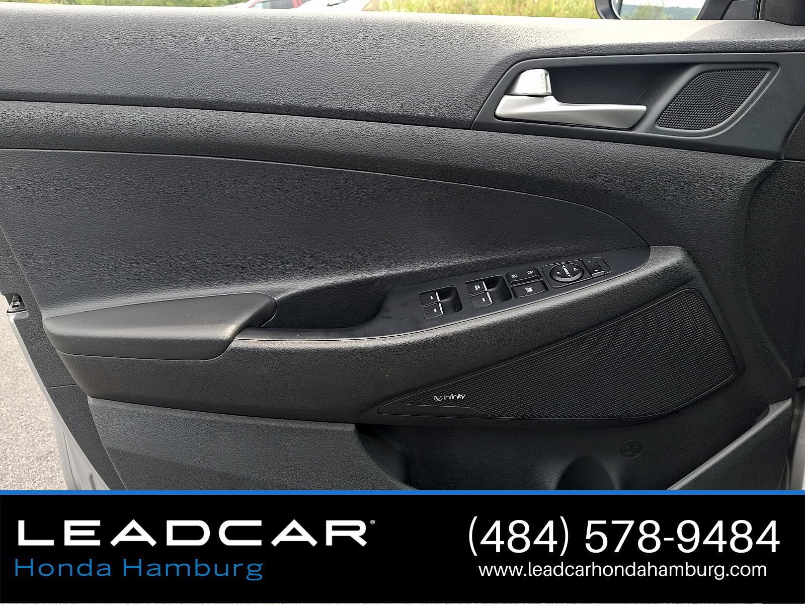 Used 2020 Hyundai Tucson Limited w/ Cargo Package AWD/4WD image 13