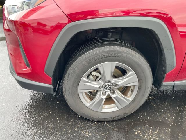 Used 2025 Toyota RAV4 XLE image 8