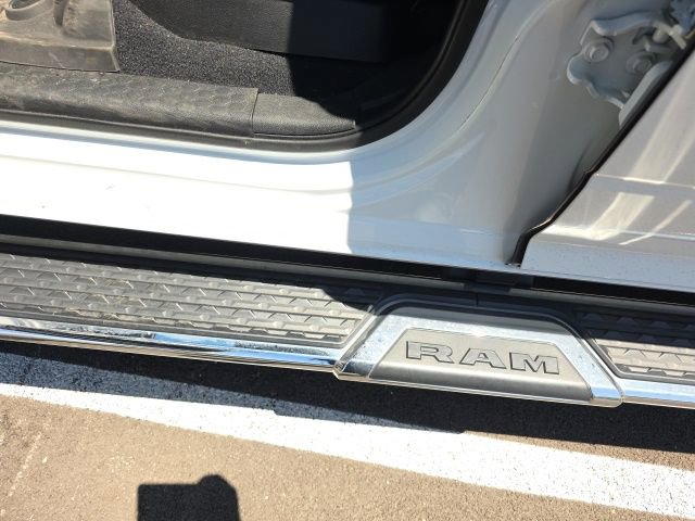 Used 2022 RAM 2500 Big Horn w/ Level C Equiment Group AWD/4WD image 12