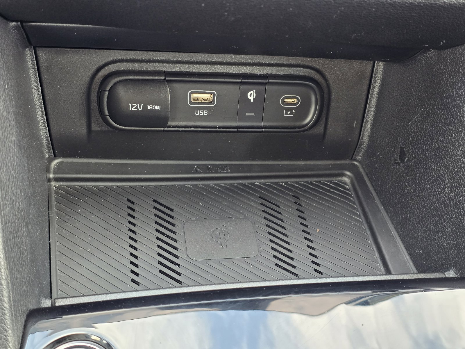 Used 2023 Kia Sportage SX FWD image 19