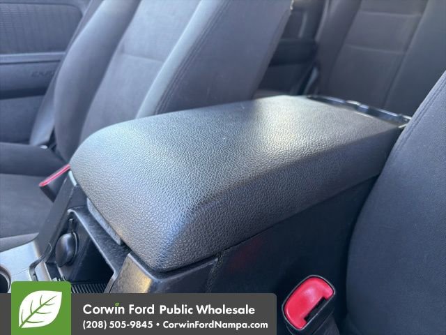 Used 2010 Ford Explorer XLT image 21