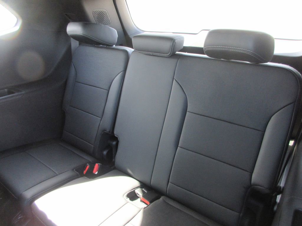 New 2026 Buick Enclave Preferred AWD/4WD image 13
