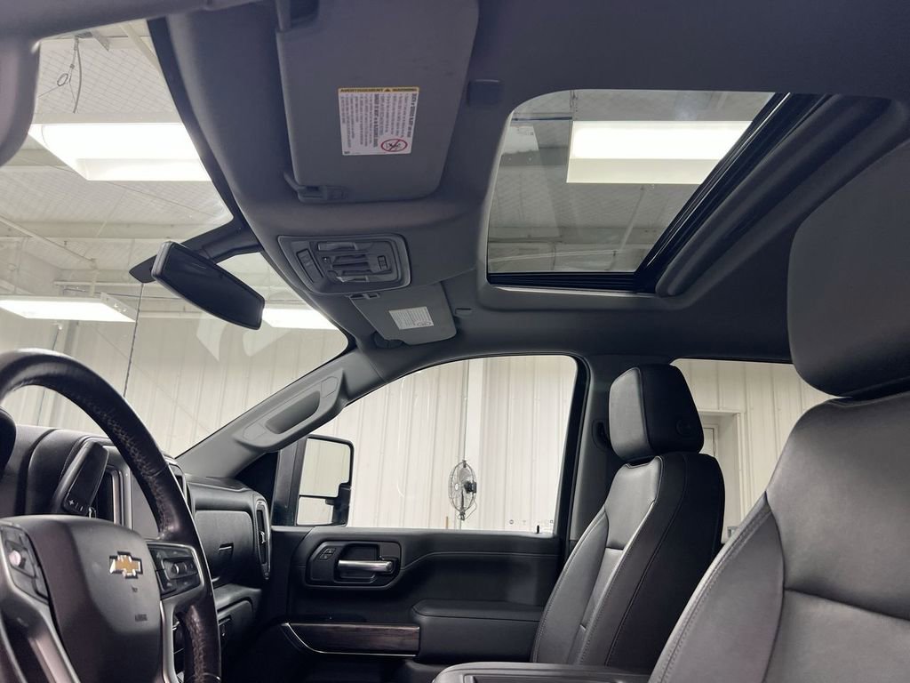 Used 2020 Chevrolet Silverado 2500 LTZ image 18