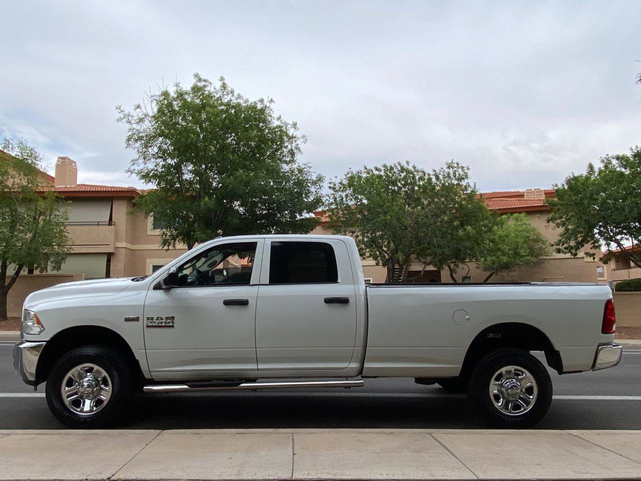 Used 2018 RAM 2500 Tradesman w/ Chrome Appearance Group image 14