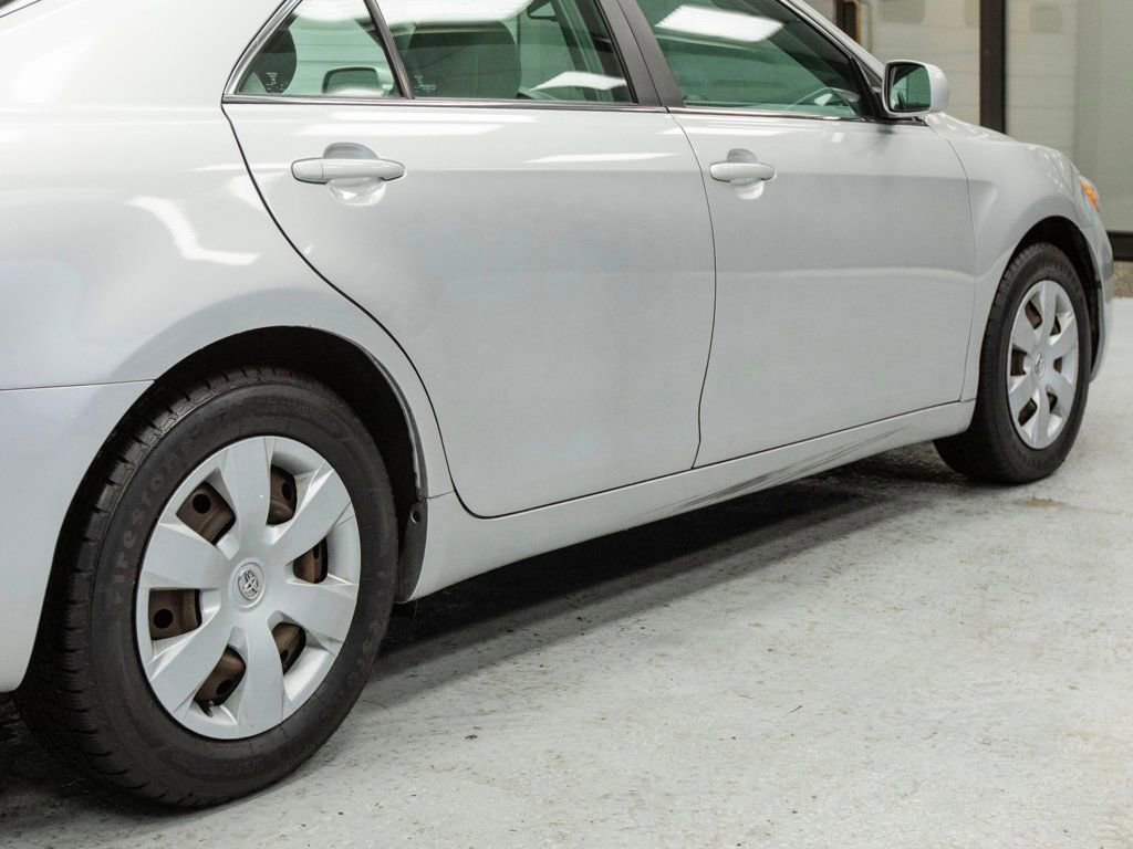 Used 2008 Toyota Camry LE image 29