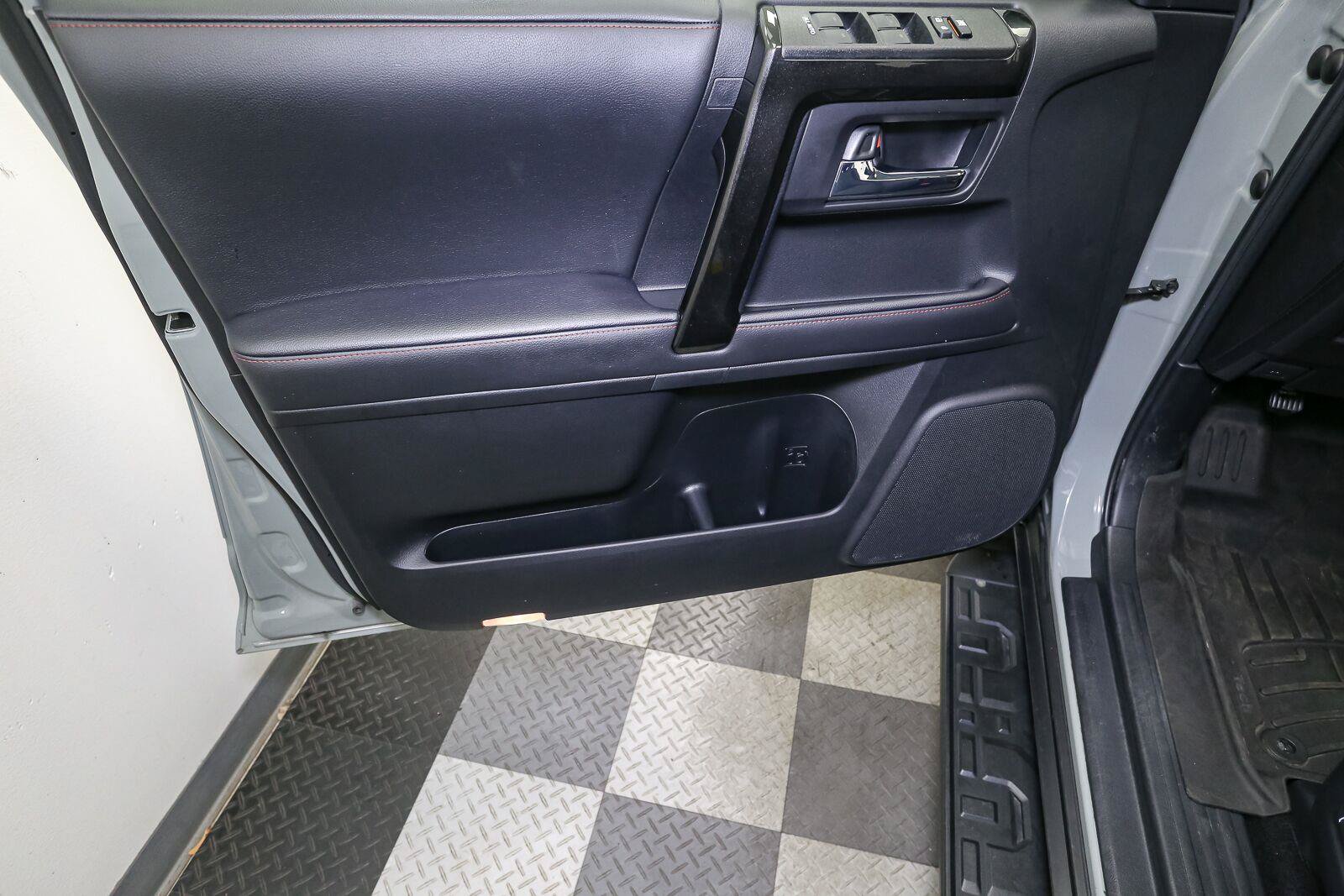 Certified 2023 Toyota 4Runner TRD Off-Road Premium w/ Off Road Premium Plus Package AWD/4WD image 41
