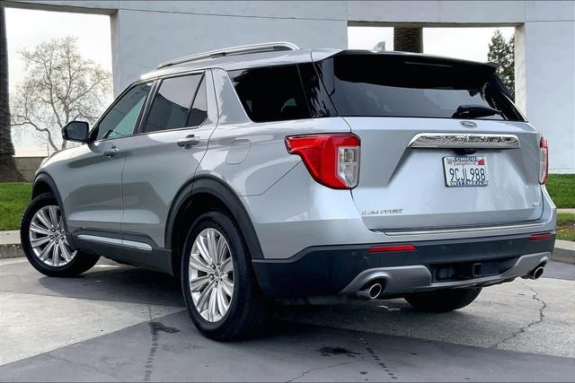Used 2020 Ford Explorer Limited w/ Class III Trailer Tow Package image 12
