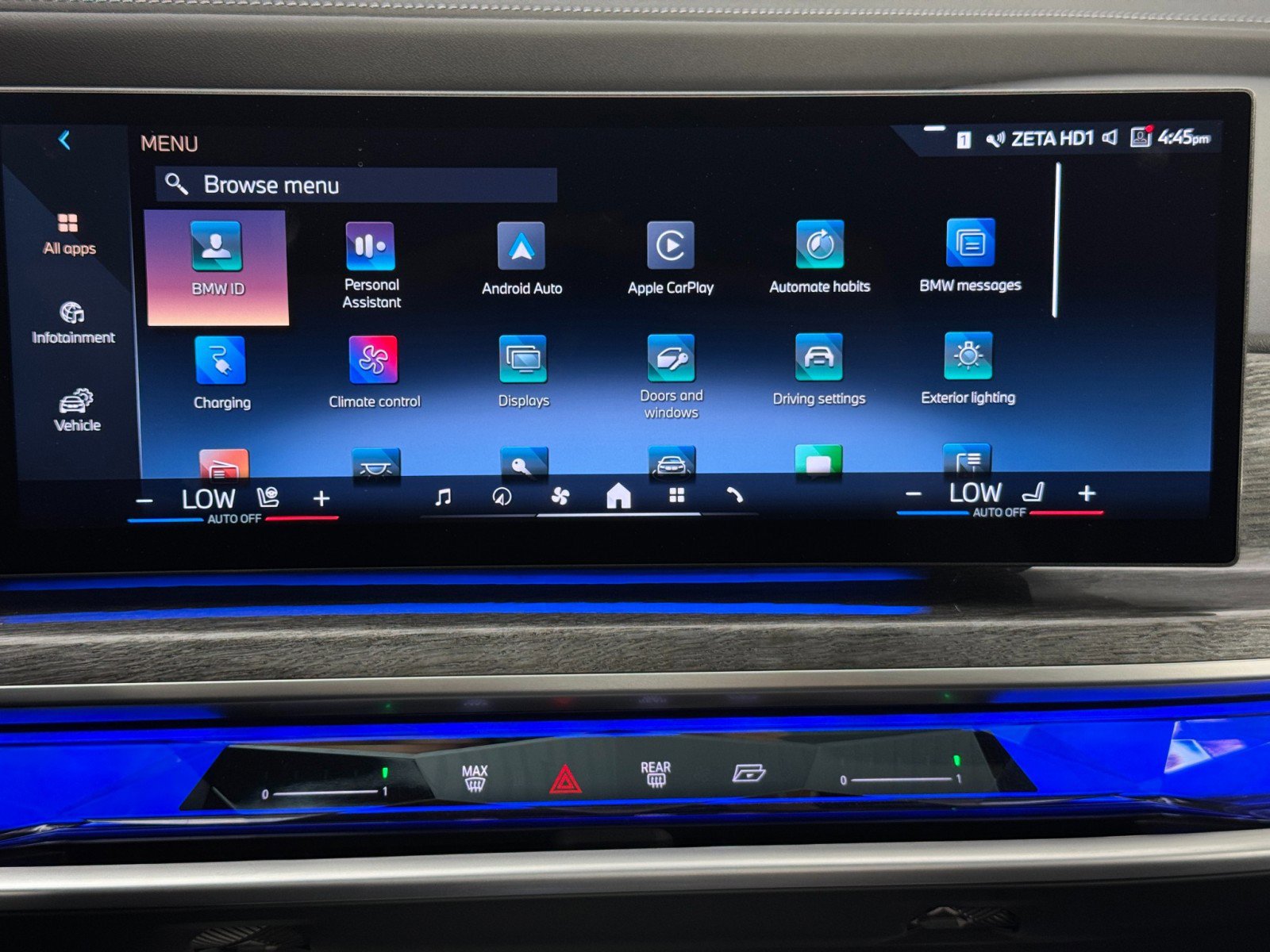 Used 2024 BMW i7 xDrive60 w/ Executive Package image 26