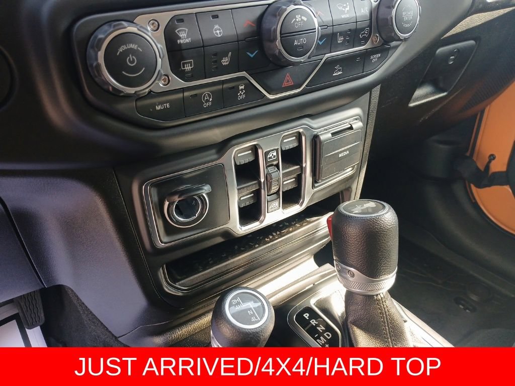 Used 2021 Jeep Wrangler Unlimited Sport AWD/4WD image 11