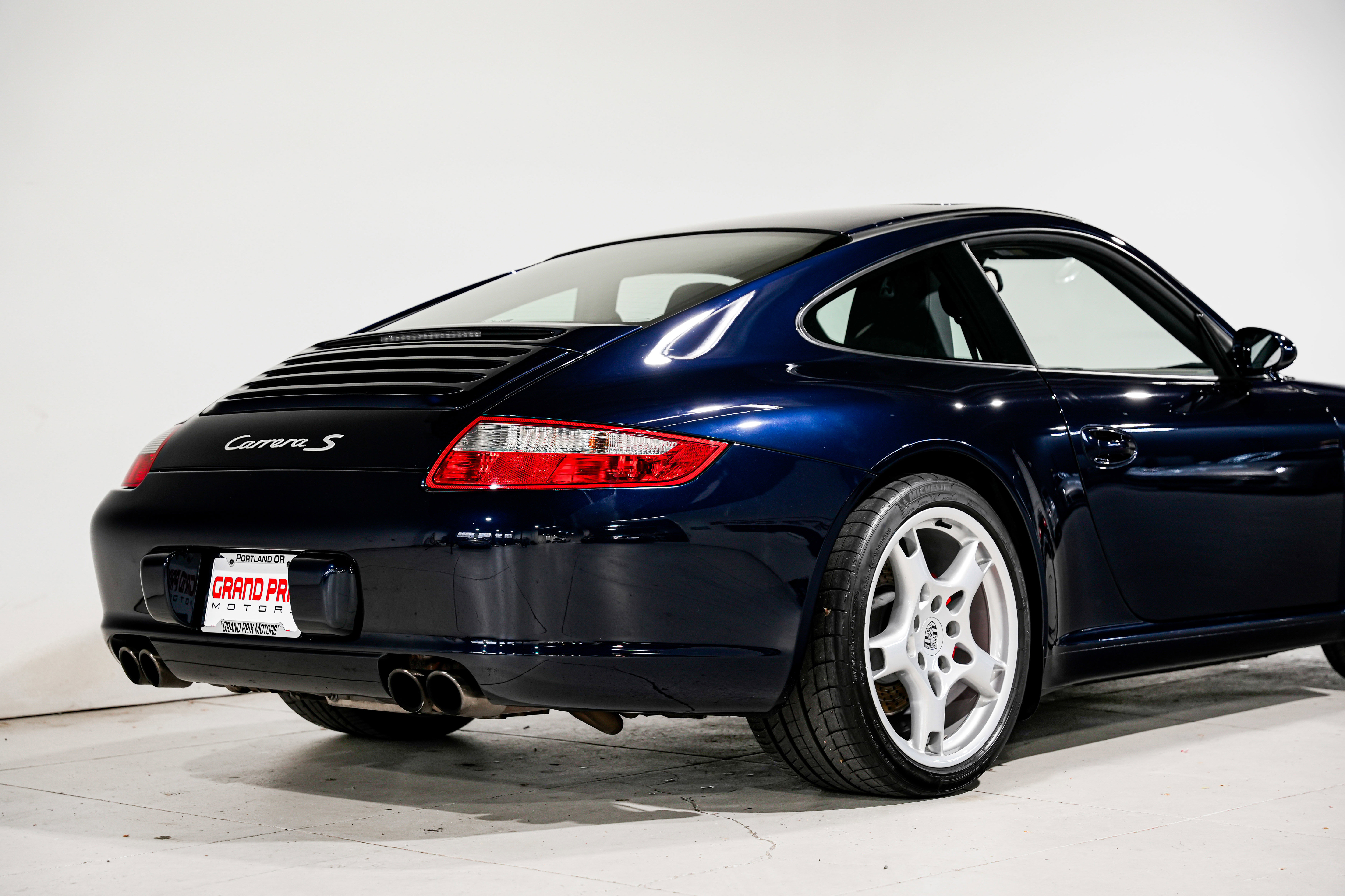 Used 2006 Porsche 911 Carrera S RWD image 35