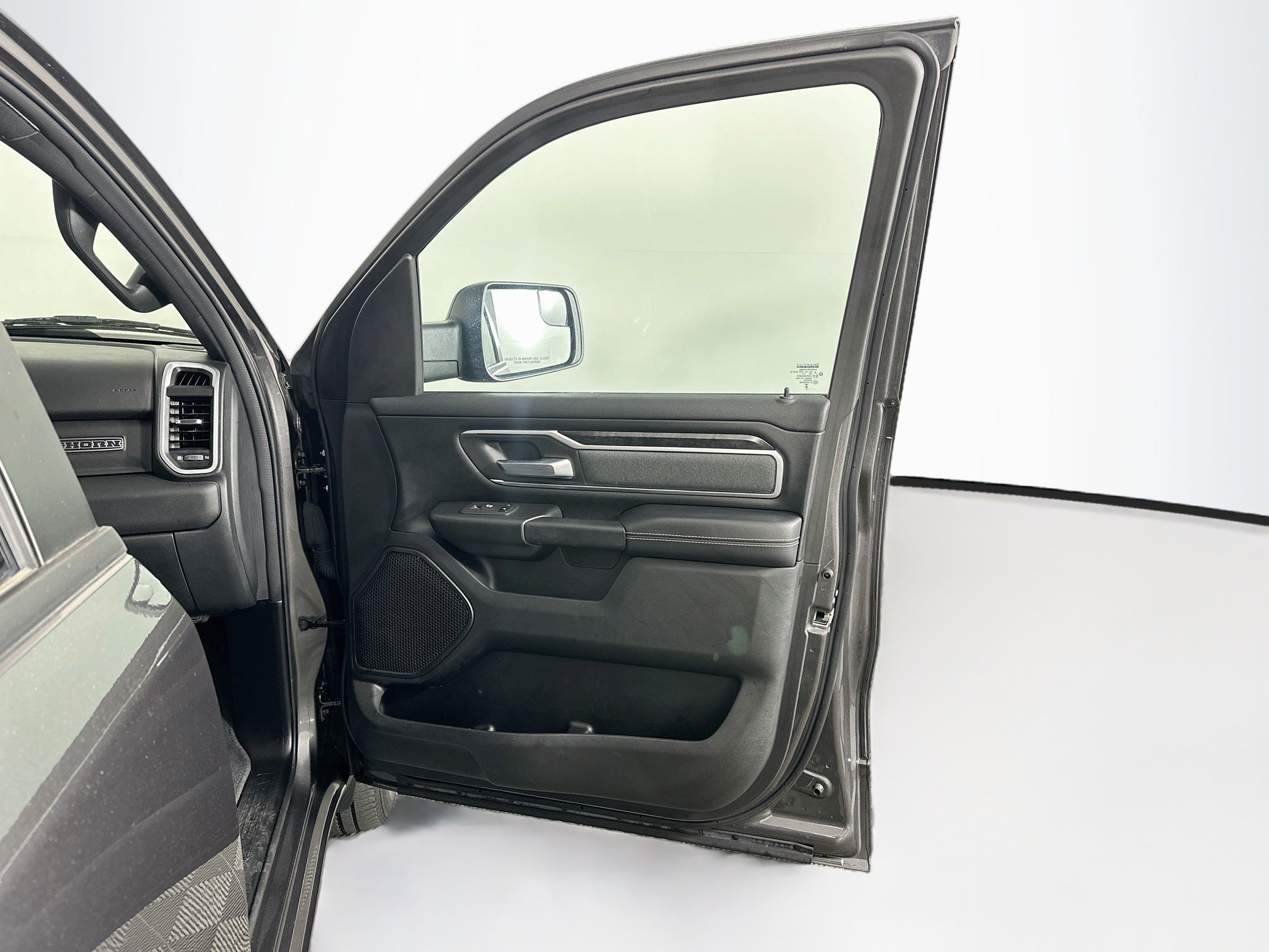 Used 2023 RAM 1500 Big Horn AWD/4WD image 32