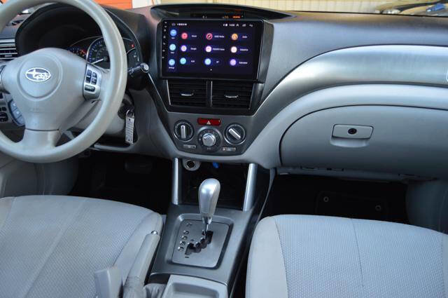 Used 2011 Subaru Forester 2.5X Premium w/ All-Weather Pkg image 19