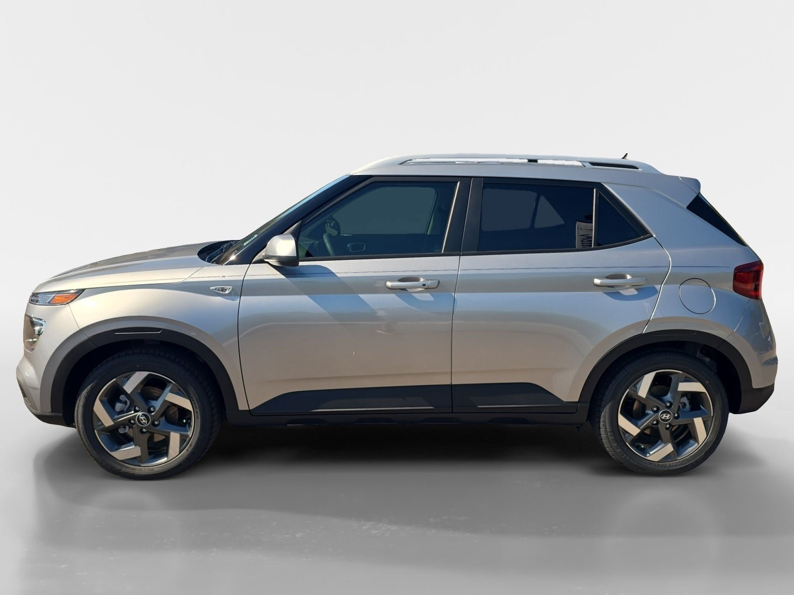 New 2026 Hyundai Venue SEL FWD image 6