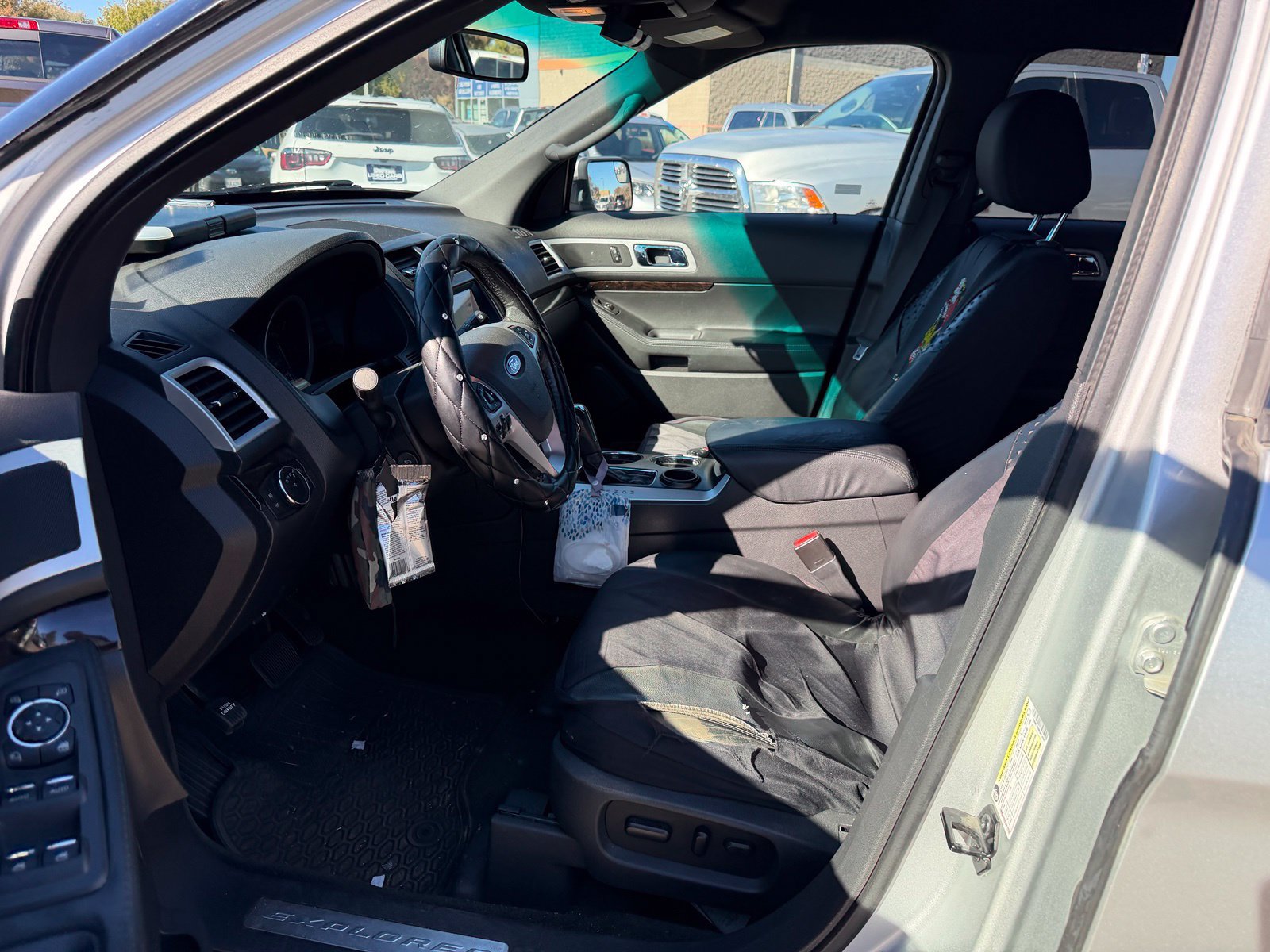 Used 2011 Ford Explorer Limited FWD image 10