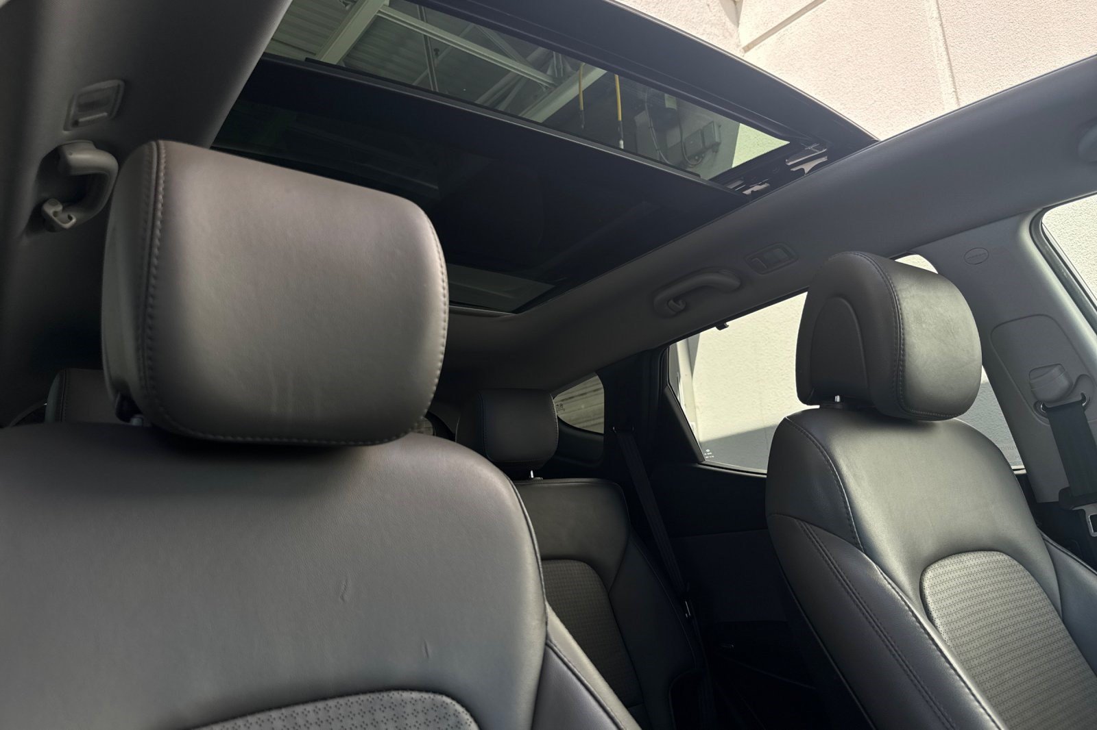 Used 2014 Hyundai Santa Fe Sport w/ Technology Package 14 FWD image 21
