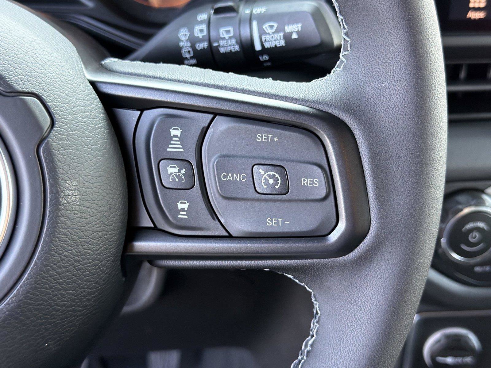 New 2026 Jeep Wrangler Unlimited Rubicon AWD/4WD image 25
