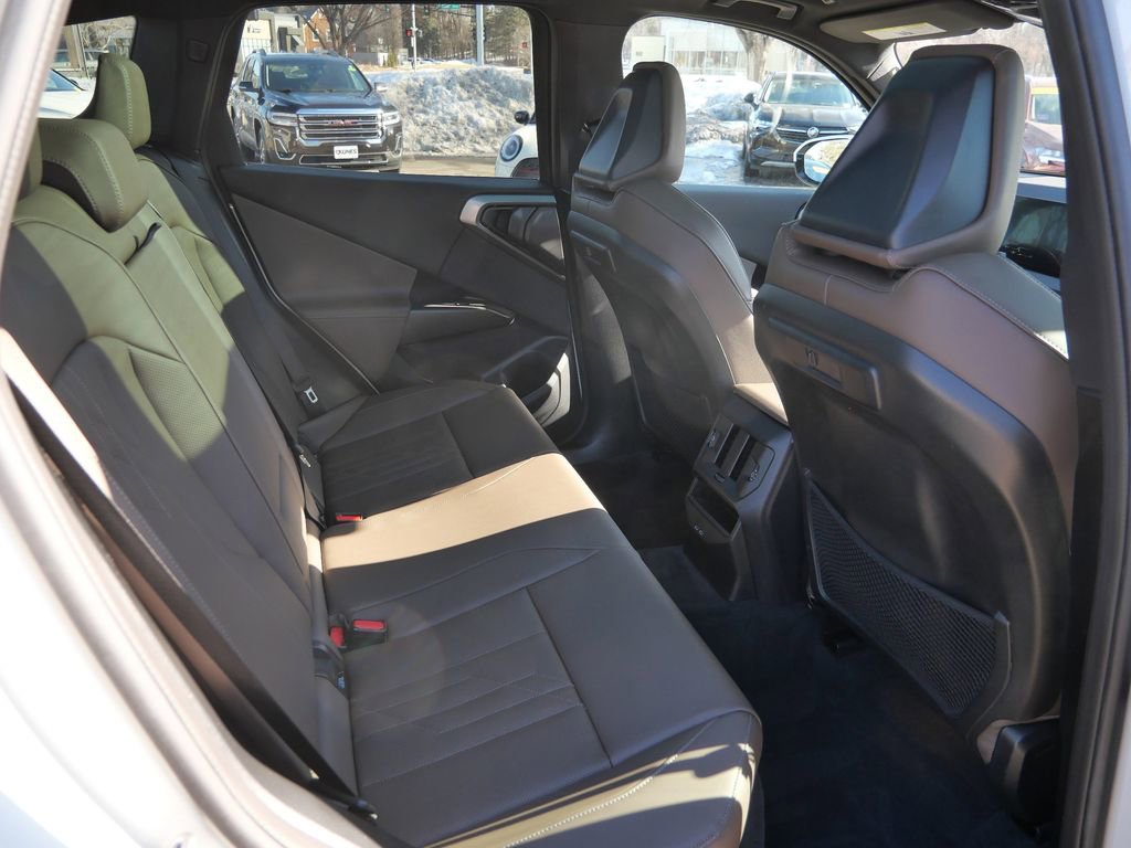 Used 2025 BMW X3 xDrive30i w/ M Sport Package image 18