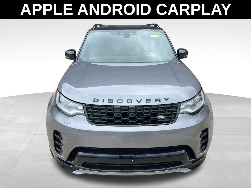 New 2024 Land Rover Discovery Dynamic SE image 3