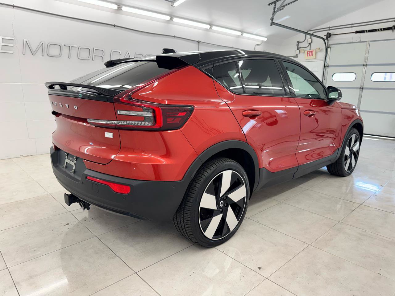 Used 2022 Volvo C40 P8 Recharge Ultimate AWD/4WD image 5