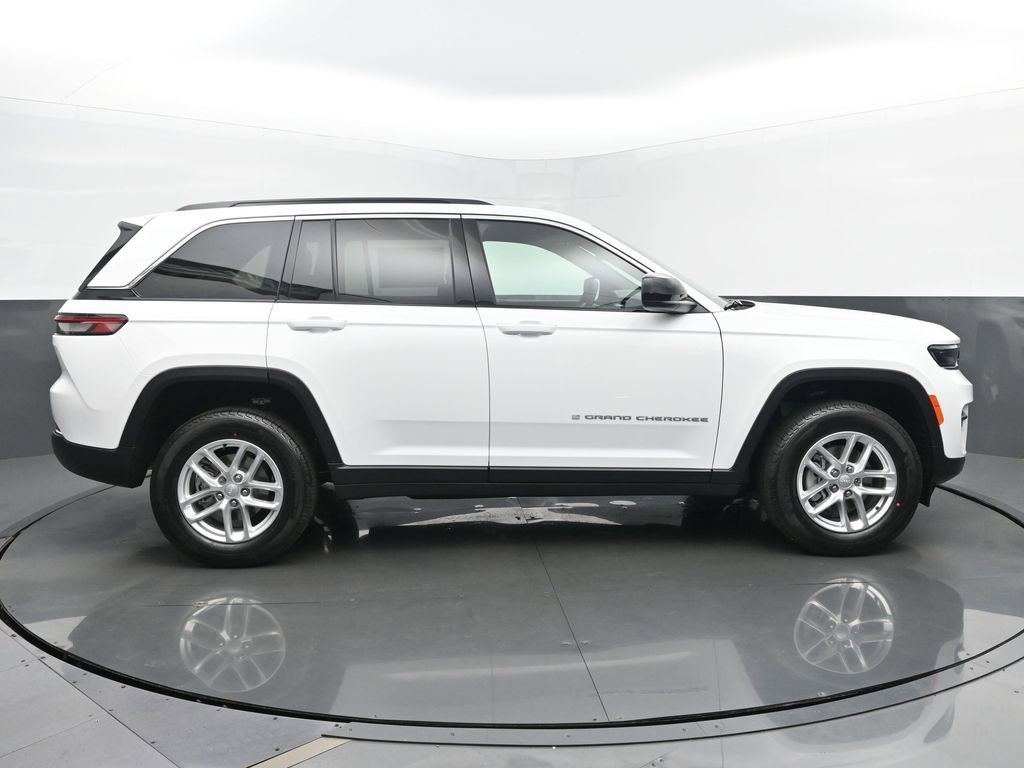 New 2025 Jeep Grand Cherokee Laredo X image 6