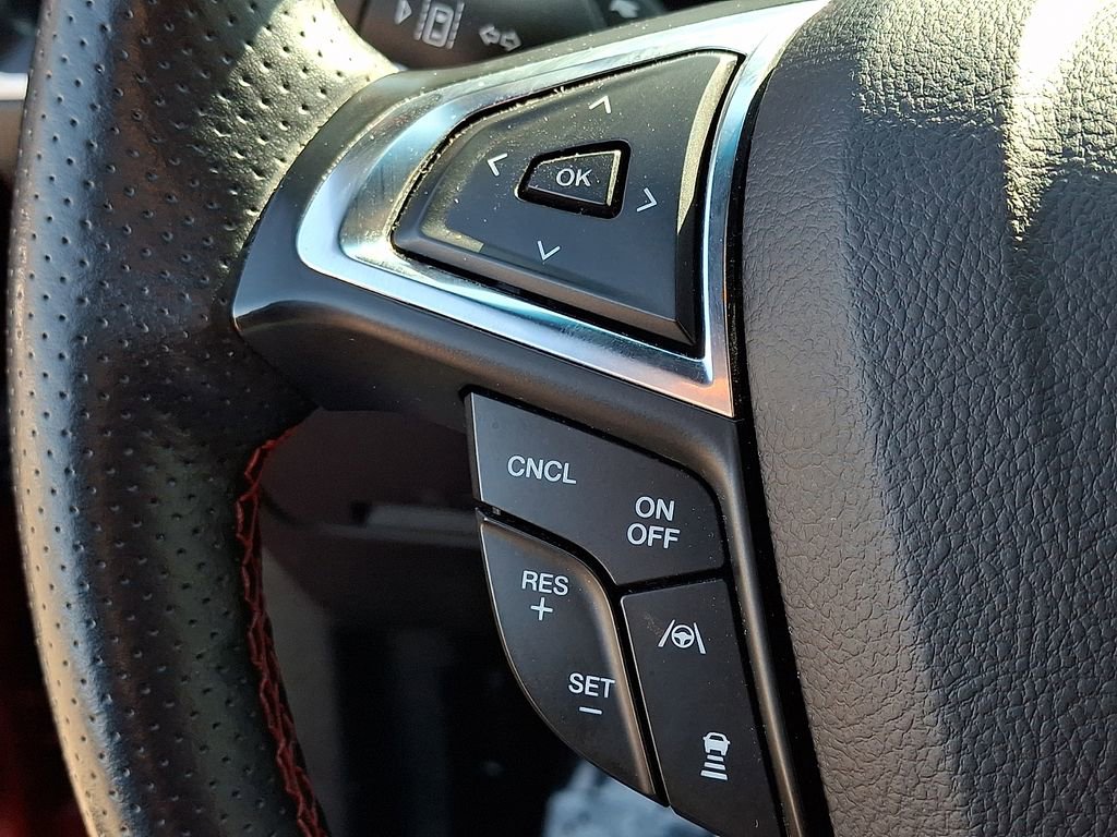 Used 2022 Ford Edge ST-Line image 23