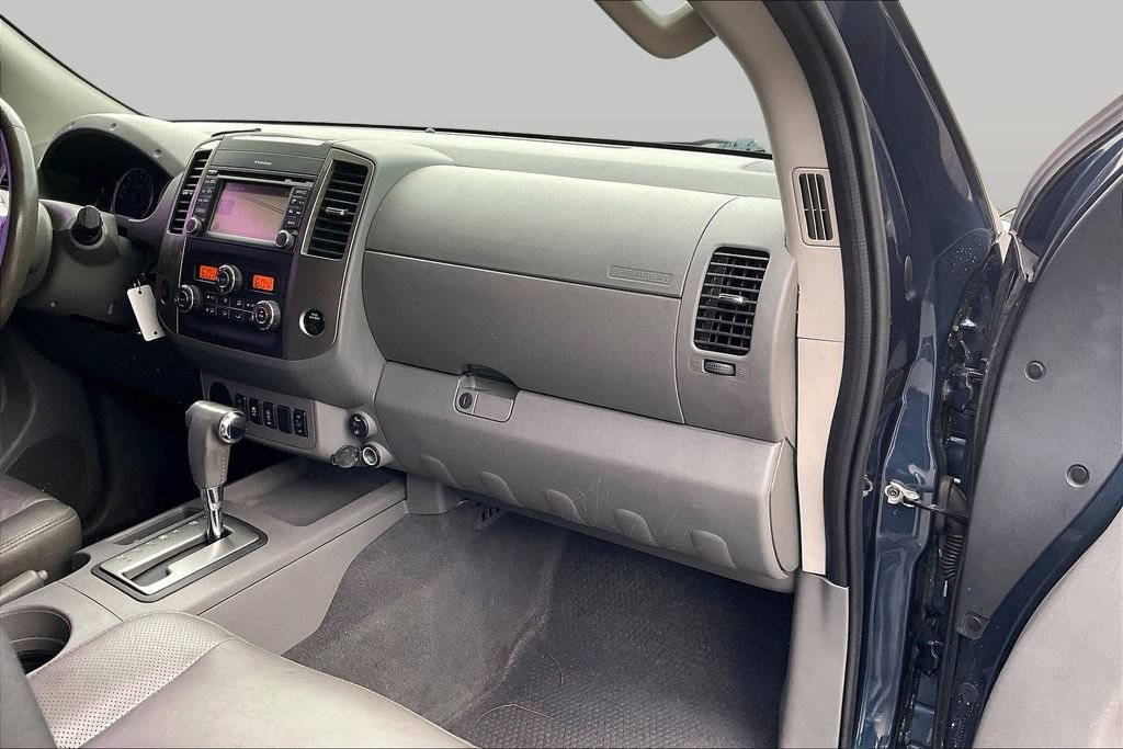 Used 2019 Nissan Frontier SL RWD image 17