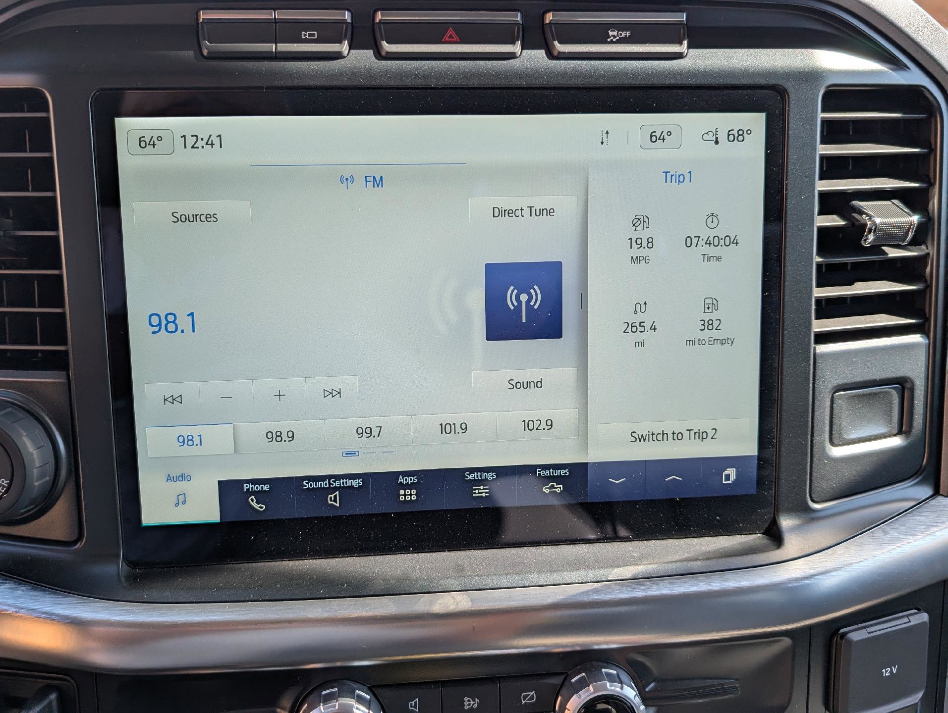 Used 2022 Ford F150 Lariat image 21