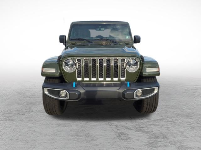 Used 2023 Jeep Wrangler Unlimited Sahara w/ Cold Weather Group AWD/4WD image 2