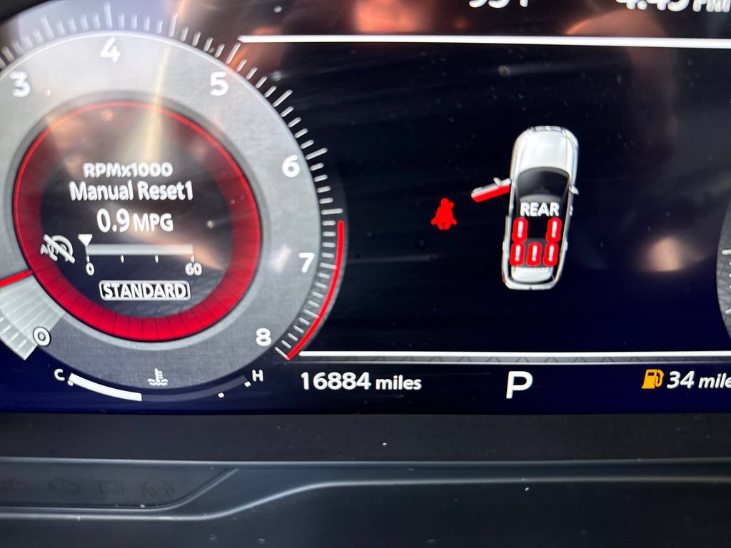 Used 2025 Nissan Pathfinder Platinum FWD image 20