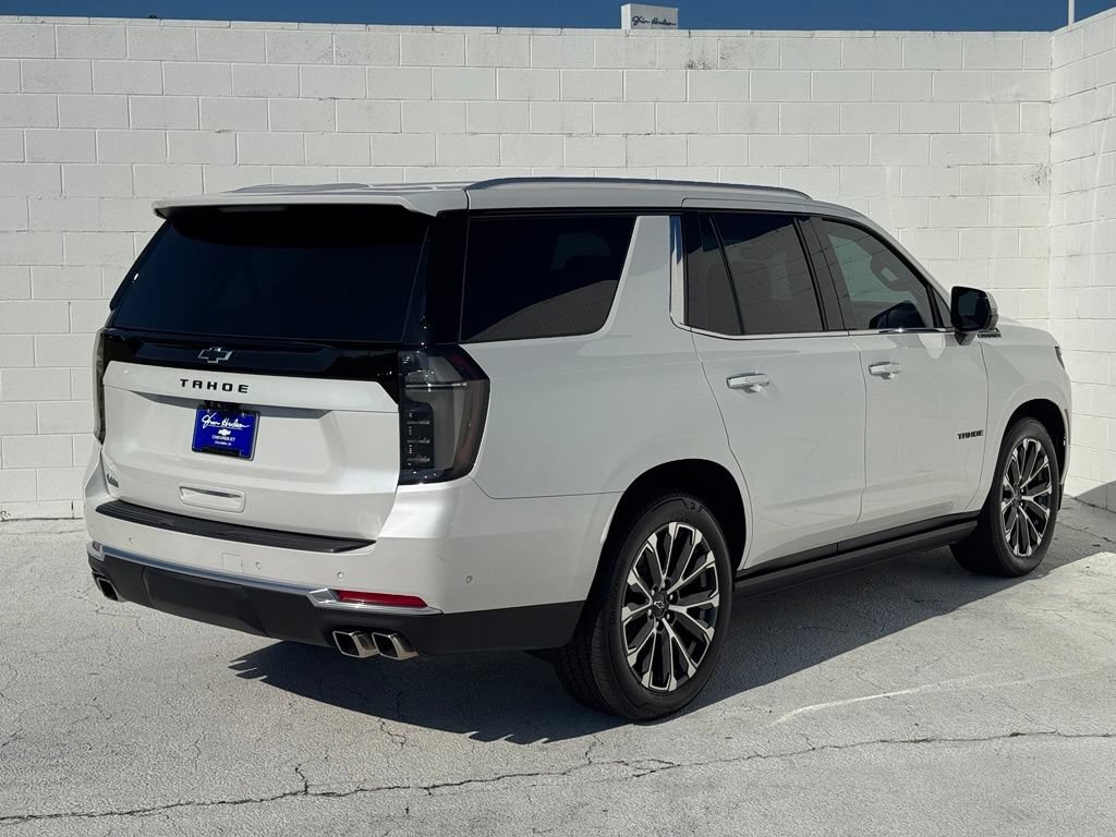 Used 2025 Chevrolet Tahoe High Country AWD/4WD image 13