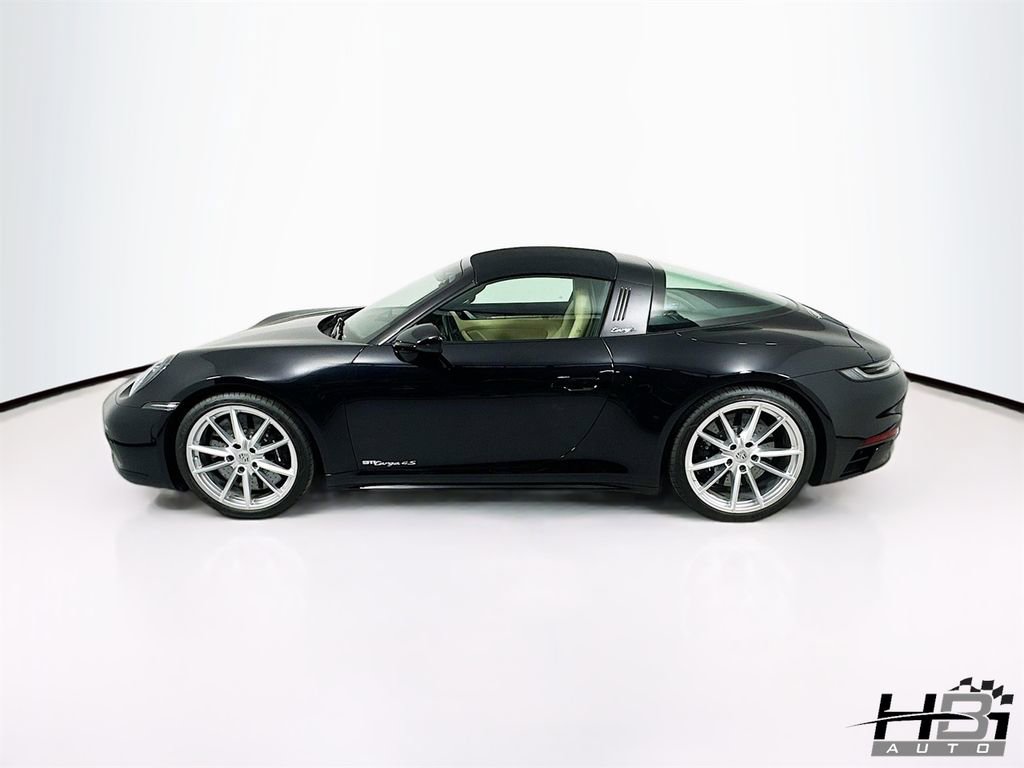 Used 2021 Porsche 911 Targa 4S AWD/4WD image 9
