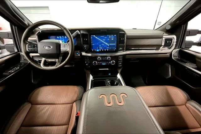 Used 2025 Ford F350 King Ranch image 16