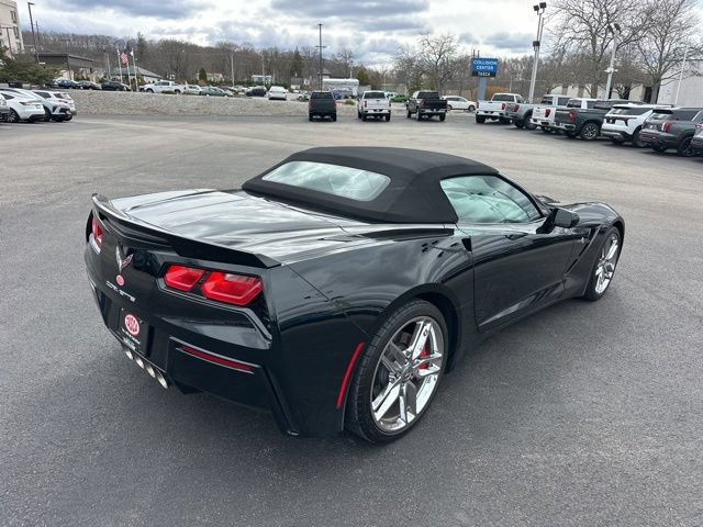Used 2016 Chevrolet Corvette Stingray Convertible w/ 2LT Preferred Equipment Group RWD image 2