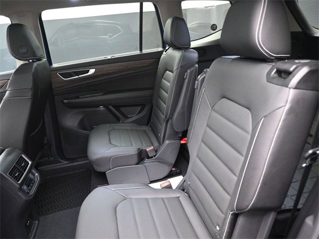 New 2025 Volkswagen Atlas SEL image 10