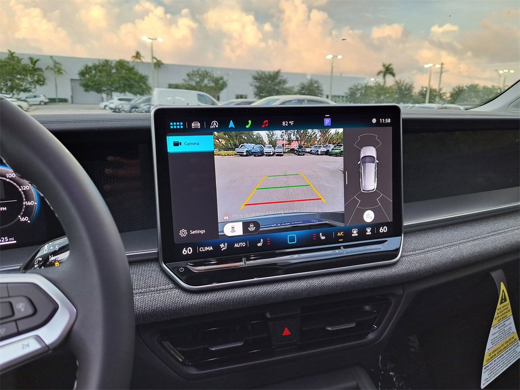 New 2026 Volkswagen Tiguan S w/ 18" Wheel Package image 10