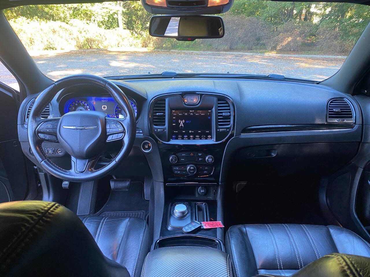 Used 2019 Chrysler 300 S image 43