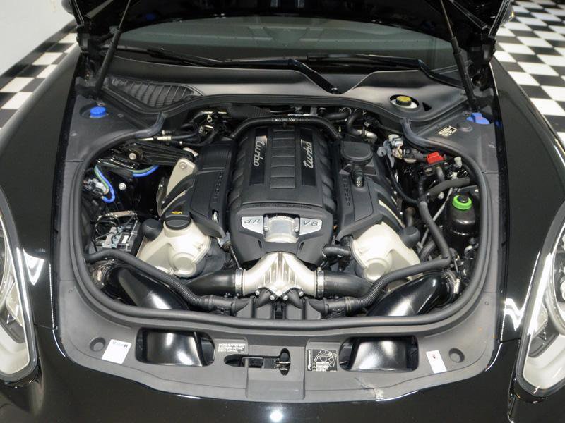 Used 2016 Porsche Panamera Turbo image 11