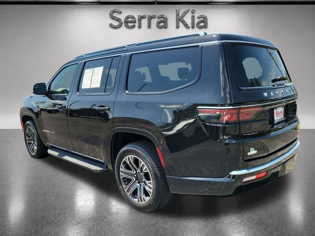 Used 2024 Jeep Wagoneer Series II w/ Flexible Seating Group RWD image 3