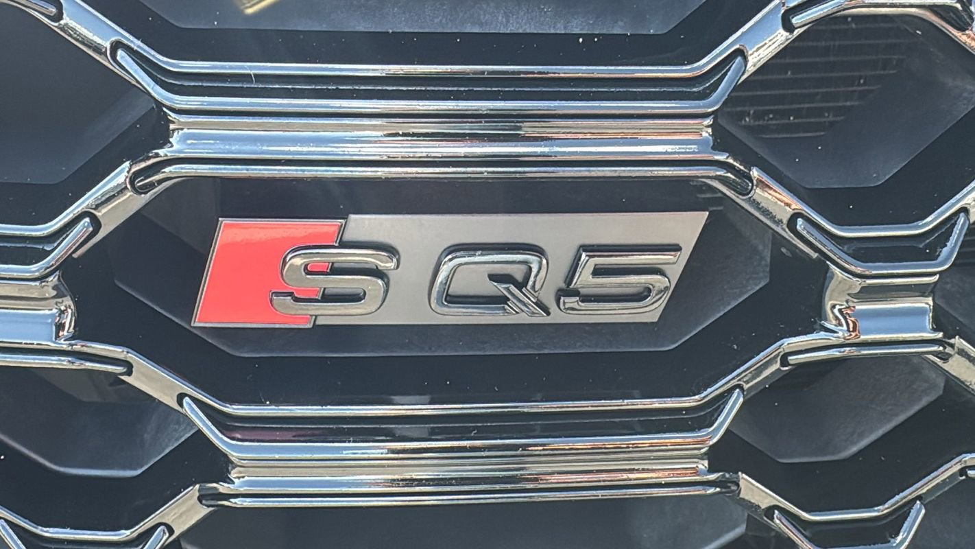 Used 2023 Audi SQ5 Premium Plus w/ Premium Plus Package AWD/4WD image 9