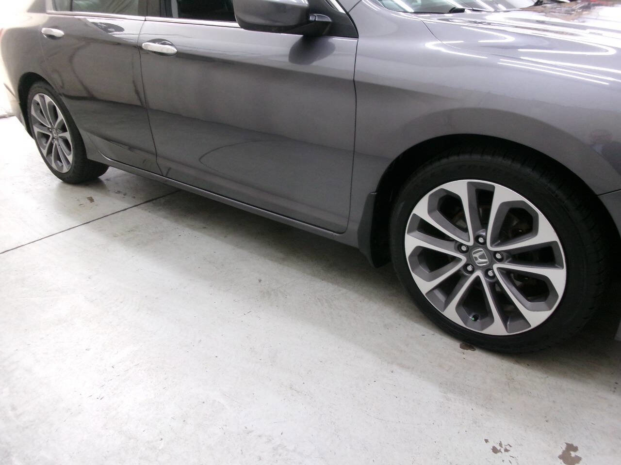 Used 2014 Honda Accord Sport image 10