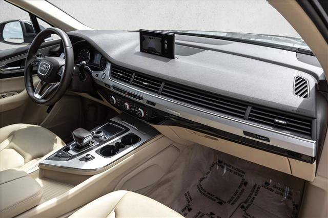 Used 2019 Audi Q7 2.0T Premium w/ Convenience Package AWD/4WD image 25