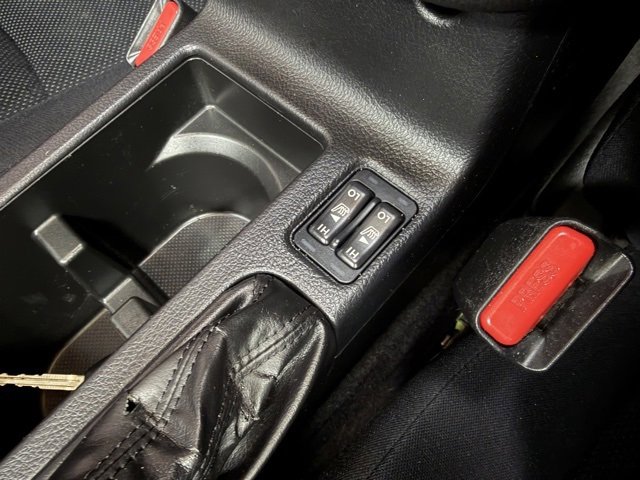 Used 2013 Subaru Impreza 2.0i Premium w/ Alloy Wheel Pkg + Moonroof image 18