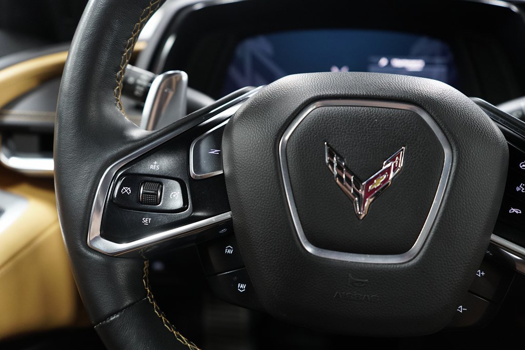 Used 2021 Chevrolet Corvette Stingray Preferred Conv w/ Battery Protection Package RWD image 12
